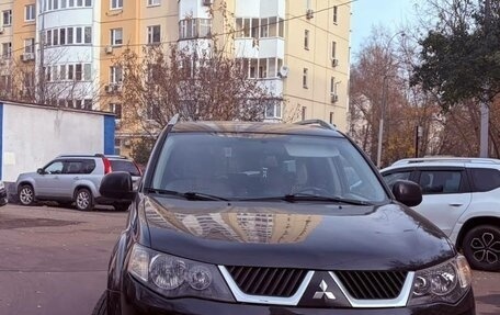 Mitsubishi Outlander III рестайлинг 3, 2008 год, 750 000 рублей, 12 фотография