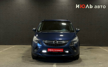 Opel Zafira C рестайлинг, 2012 год, 870 000 рублей, 2 фотография