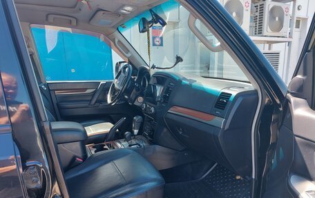 Mitsubishi Pajero IV рестайлинг 2, 2008 год, 1 450 000 рублей, 10 фотография