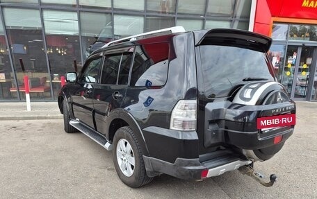 Mitsubishi Pajero IV рестайлинг 2, 2008 год, 1 450 000 рублей, 5 фотография