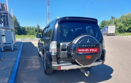 Mitsubishi Pajero IV рестайлинг 2, 2008 год, 1 450 000 рублей, 12 фотография