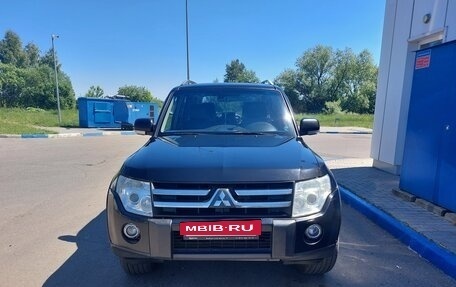 Mitsubishi Pajero IV рестайлинг 2, 2008 год, 1 450 000 рублей, 8 фотография