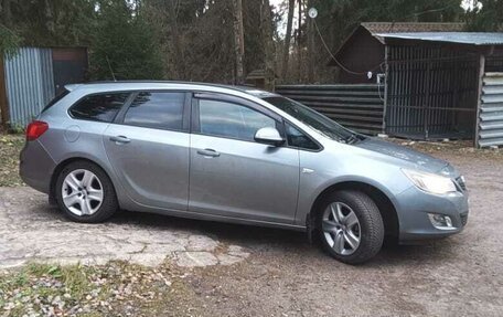 Opel Astra J, 2012 год, 675 000 рублей, 4 фотография