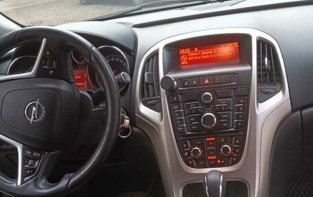 Opel Astra J, 2012 год, 675 000 рублей, 11 фотография