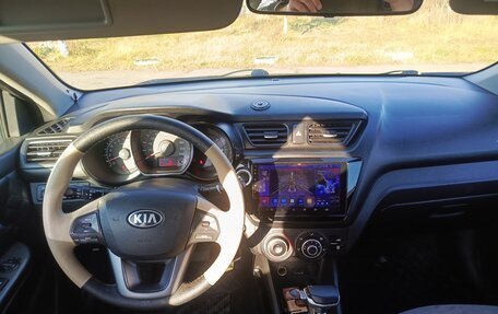 KIA Rio III рестайлинг, 2014 год, 750 000 рублей, 10 фотография