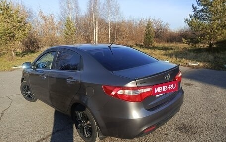 KIA Rio III рестайлинг, 2014 год, 750 000 рублей, 4 фотография