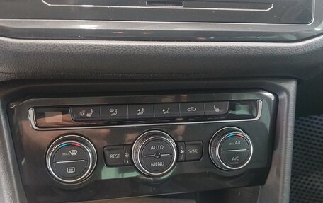 Volkswagen Tiguan II, 2017 год, 1 950 000 рублей, 8 фотография