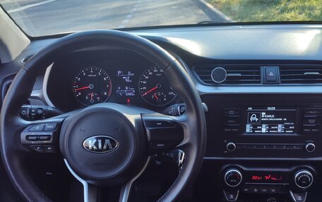 KIA Rio IV, 2020 год, 1 690 000 рублей, 6 фотография