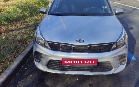KIA Rio IV, 2020 год, 1 690 000 рублей, 3 фотография