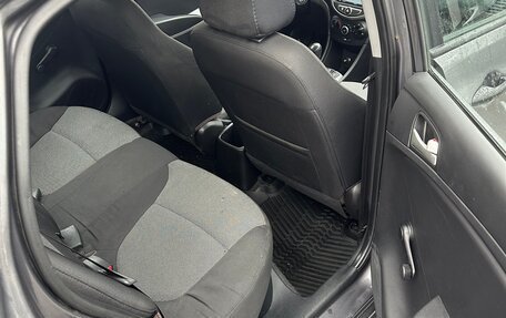 Hyundai Solaris II рестайлинг, 2012 год, 660 000 рублей, 14 фотография