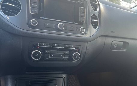 Volkswagen Tiguan I, 2015 год, 1 530 000 рублей, 20 фотография