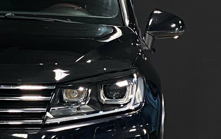 Volkswagen Touareg III, 2015 год, 3 129 000 рублей, 2 фотография