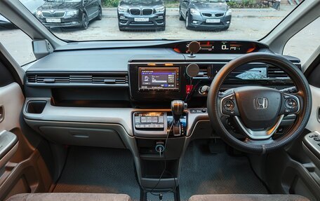 Honda Stepwgn IV рестайлинг, 2020 год, 2 490 000 рублей, 12 фотография