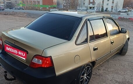 Daewoo Nexia I рестайлинг, 2011 год, 115 000 рублей, 2 фотография