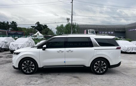 KIA Carnival, 2021 год, 3 995 000 рублей, 9 фотография