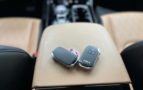 KIA Carnival, 2021 год, 3 995 000 рублей, 22 фотография