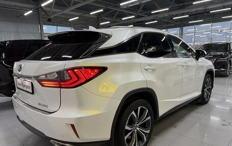 Lexus RX IV рестайлинг, 2019 год, 3 930 000 рублей, 5 фотография