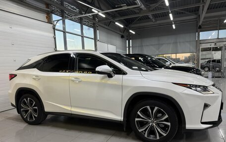 Lexus RX IV рестайлинг, 2019 год, 3 930 000 рублей, 4 фотография