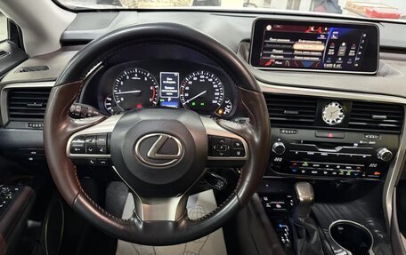 Lexus RX IV рестайлинг, 2019 год, 3 930 000 рублей, 11 фотография