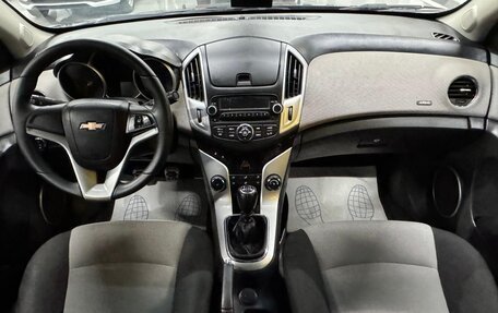 Chevrolet Cruze II, 2014 год, 655 000 рублей, 11 фотография