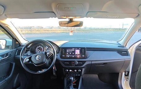 Skoda Rapid II, 2021 год, 1 570 000 рублей, 10 фотография