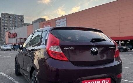 Hyundai Solaris II рестайлинг, 2011 год, 420 000 рублей, 6 фотография