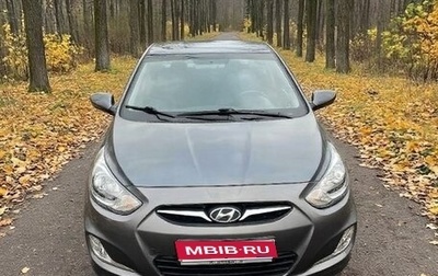 Hyundai Solaris II рестайлинг, 2012 год, 650 000 рублей, 1 фотография
