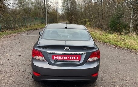 Hyundai Solaris II рестайлинг, 2012 год, 650 000 рублей, 13 фотография