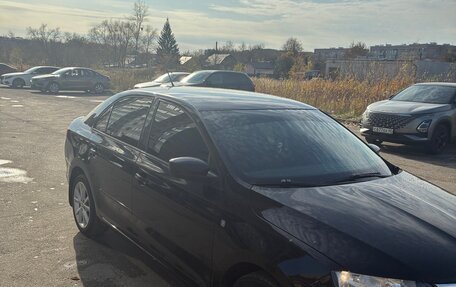 Skoda Rapid I, 2015 год, 950 000 рублей, 3 фотография