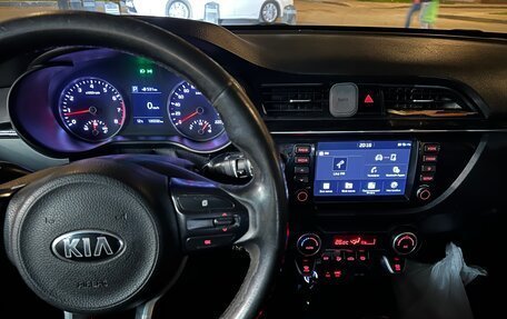 KIA Rio IV, 2018 год, 1 350 000 рублей, 7 фотография