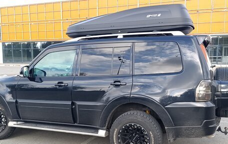 Mitsubishi Pajero IV рестайлинг 2, 2007 год, 1 450 000 рублей, 5 фотография