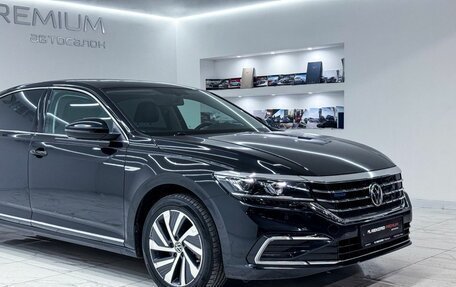 Volkswagen Passat B8 рестайлинг, 2021 год, 2 700 000 рублей, 3 фотография