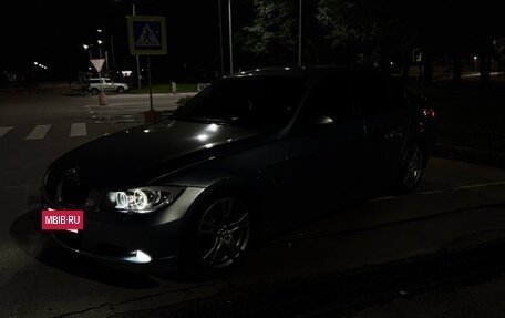 BMW 3 серия, 2005 год, 750 000 рублей, 16 фотография