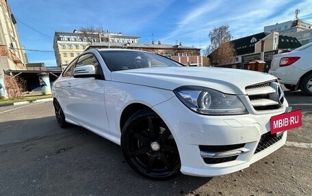 Mercedes-Benz C-Класс, 2015 год, 1 600 000 рублей, 2 фотография