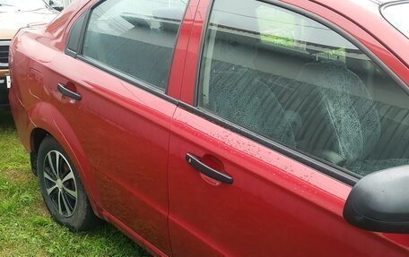 Chevrolet Aveo III, 2011 год, 288 000 рублей, 4 фотография