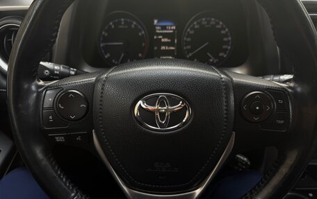 Toyota RAV4, 2018 год, 2 400 000 рублей, 23 фотография
