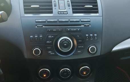 Mazda 3, 2012 год, 615 000 рублей, 13 фотография