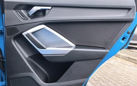 Audi Q3, 2019 год, 2 799 000 рублей, 12 фотография