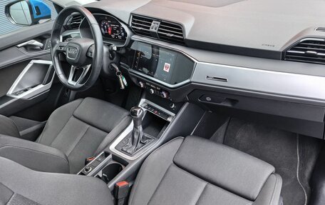 Audi Q3, 2019 год, 2 799 000 рублей, 10 фотография