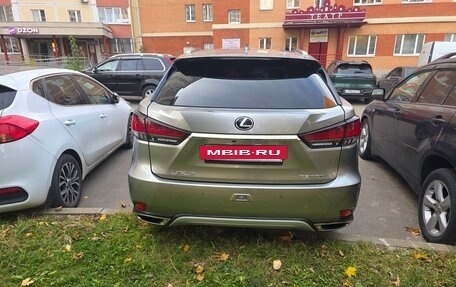 Lexus RX IV рестайлинг, 2021 год, 5 500 000 рублей, 6 фотография