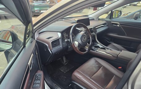Lexus RX IV рестайлинг, 2021 год, 5 500 000 рублей, 9 фотография