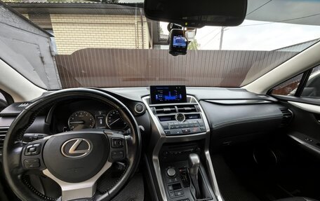 Lexus NX I, 2017 год, 2 370 000 рублей, 9 фотография