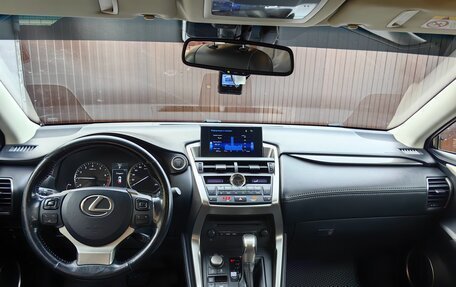 Lexus NX I, 2017 год, 2 370 000 рублей, 12 фотография